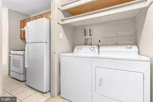 1602 Woodhollow Dr, Marlton, NJ 08053 - Photo 14