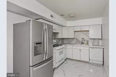 411 Stiles Avenue #C-12, Maple Shade, NJ 08052 - Photo 8
