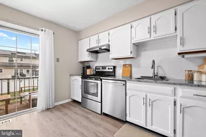 210 Martins Way, Mount Laurel, NJ 08054 - Photo 6