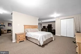 210 Martins Way, Mount Laurel, NJ 08054 - Photo 34