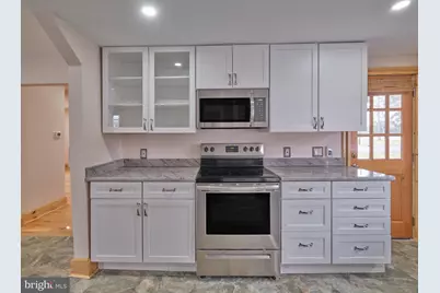 1387 Monmouth Road, Mount Holly, NJ 08060 - Photo 14