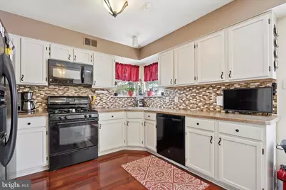 44 Tudor Drive, Burlington, NJ 08016 - Photo 12