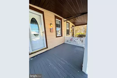 303 Harrison Street, Riverton, NJ 08077 - Photo 2