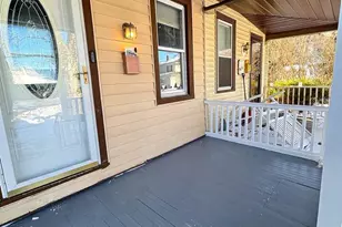 303 Harrison St, Riverton, NJ 08077 - Photo 2