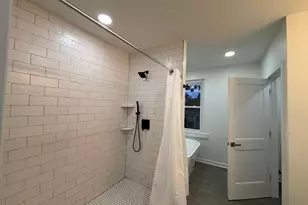 438 Lawrence St, Burlington, NJ 08016 - Photo 10