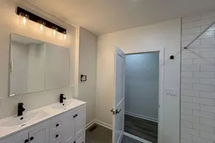 438 Lawrence St, Burlington, NJ 08016 - Photo 10