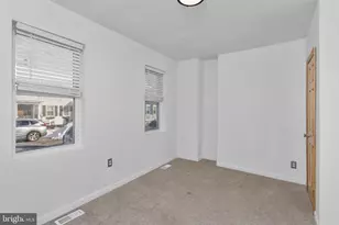 422 Prince St, Bordentown, NJ 08505 - Photo 14