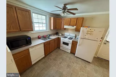 800 Hickory Avenue, Browns Mills, NJ 08015 - Photo 8