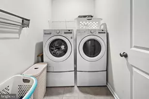 41 Turin Wy, Mount Laurel, NJ 08054 - Photo 32