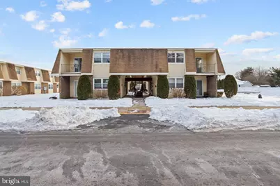 11-6 Florence Tollgate Place, Florence, NJ 08518 - Photo 2