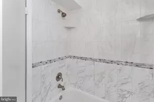 11-6 Florence Tollgate Pl, Florence, NJ 08518 - Photo 22