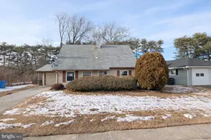 71 Shawmont Ln, Willingboro, NJ 08046 - Photo 4