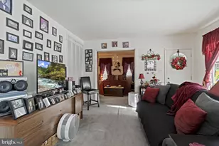 400 Burlington Ave, Delanco, NJ 08075 - Photo 14