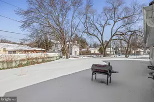 33 New Pond Ln, Willingboro, NJ 08046 - Photo 26