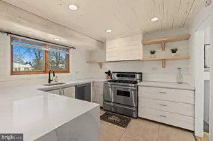 209 Front St, Mount Holly, NJ 08060 - Photo 32