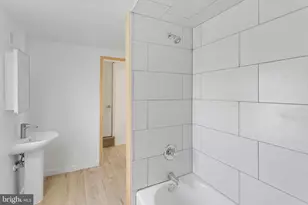 422 Prince St, Bordentown, NJ 08505 - Photo 18