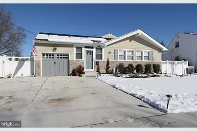 608 Fountain Avenue, Cinnaminson, NJ 08077 - Photo 2