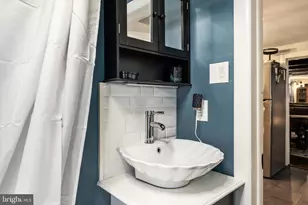 6 W Church St, Bordentown, NJ 08505 - Photo 16