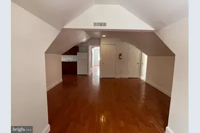 106 W Camden Avenue #TOP FLOOR IN REAR, Moorestown, NJ 08057 - Photo 8
