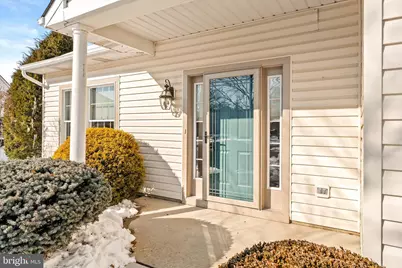 14 Covered Bridge Circle, Mansfield Township, NJ 08022 - Photo 2