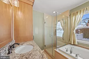 2 Burke Dr, Medford, NJ 08055 - Photo 38