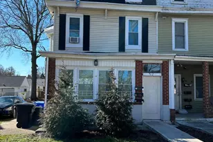 52 S Fellowship Rd, Maple Shade, NJ 08052 - Photo 2