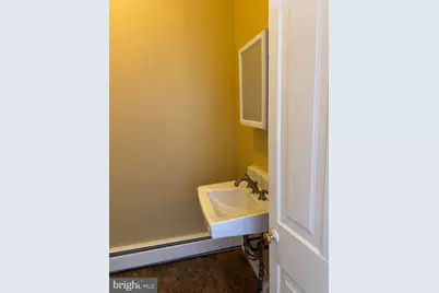 13 W Union Street #4, Burlington, NJ 08016 - Photo 12