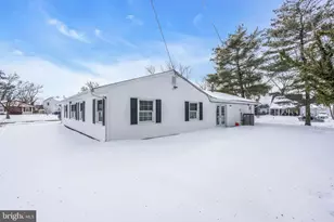 100 Evergreen Dr, Willingboro, NJ 08046 - Photo 44