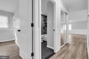 100 Evergreen Dr, Willingboro, NJ 08046 - Photo 32