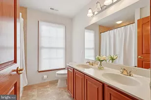 2 Kyle Ct, Mount Laurel, NJ 08054 - Photo 20