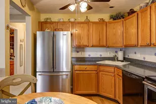 2702 Bluegrass Dr, Mount Laurel, NJ 08054 - Photo 18