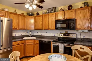 2702 Bluegrass Dr, Mount Laurel, NJ 08054 - Photo 14