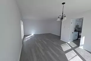 70 Suburban Blvd, Delran, NJ 08075 - Photo 10