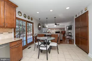 6 Teddington Way, Mount Laurel, NJ 08054 - Photo 16