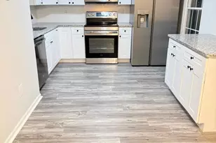 34 Parliament Dr, Mount Holly, NJ 08060 - Photo 4