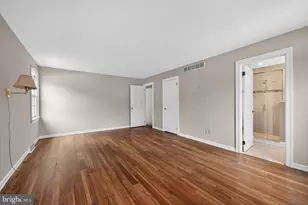 200 Laurel Ln, Mount Laurel, NJ 08054 - Photo 16