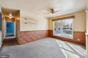 275 Green St, Edgewater Park, NJ 08010 - Photo 6