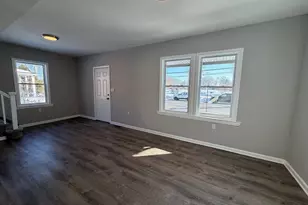 317 W Broad St, Palmyra, NJ 08065 - Photo 2