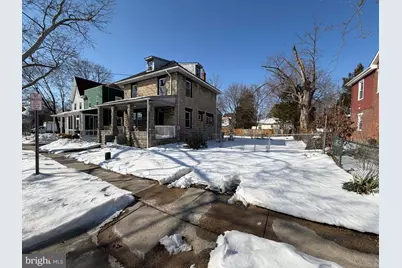 317 W Broad Street, Palmyra, NJ 08065 - Photo 1