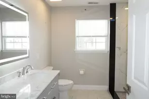 7308 Normandy Dr, Mount Laurel, NJ 08054 - Photo 12