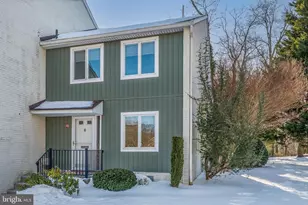 22 E Close, Moorestown, NJ 08057 - Photo 2