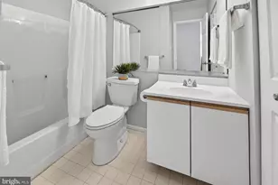 141 Chalkboard Ct, Moorestown, NJ 08057 - Photo 18