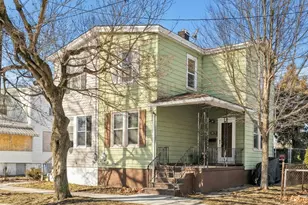 1013 W 5th Street W, Florence, NJ 08518 - Photo 1