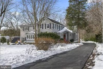 611 New Albany Road, Moorestown, NJ 08057 - Photo 2