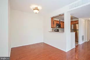 25 S Church Rd, Maple Shade, NJ 08052 - Photo 10