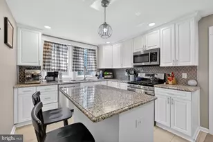 20 W Pearl St, Burlington, NJ 08016 - Photo 12