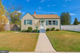 610 Lee Ave, Beverly, NJ 08010 - Photo 1