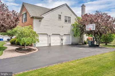 7 Wright Drive, Chesterfield, NJ 08515 - Photo 2
