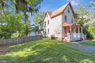 820 Laurel St, Delanco, NJ 08075 - Photo 2