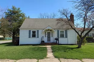 412 Lippincott Ave, Riverside, NJ 08075 - Photo 1